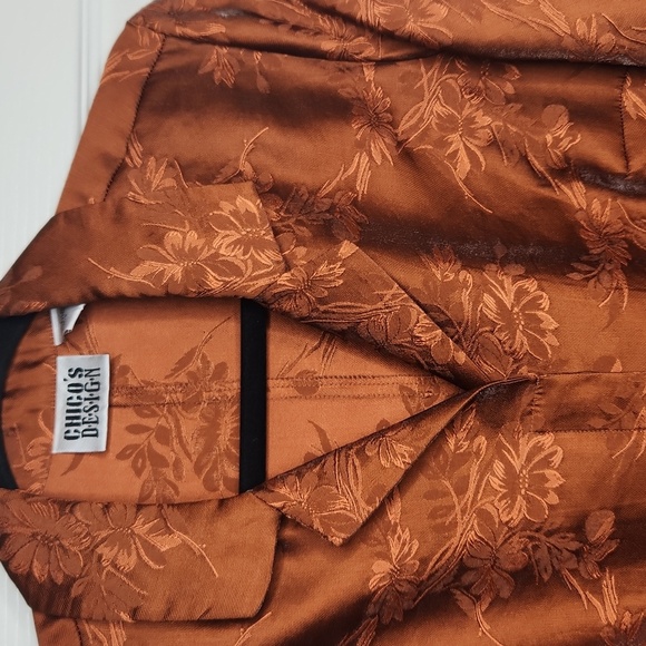 Chico's Design Women's Burnt Orange/Rust Asian Brocade Silk Top Size 0 - Picture 4 of 11